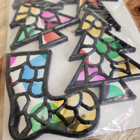 Set of 12 Pcs Gingerbread Men Ornaments & 6 Pcs Tin Foil Stained Glass Ornaments - Picture 6 of 8